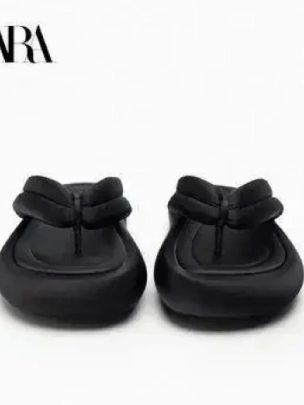 Zara Black Padded Flip-Flop Sandals - Picture 2 of 5
